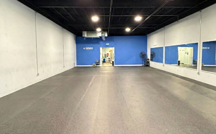 Pictures of Retail, Office, Industrial property located at 2912 Franklin Ave, Waco, TX 76710 for lease - image #1