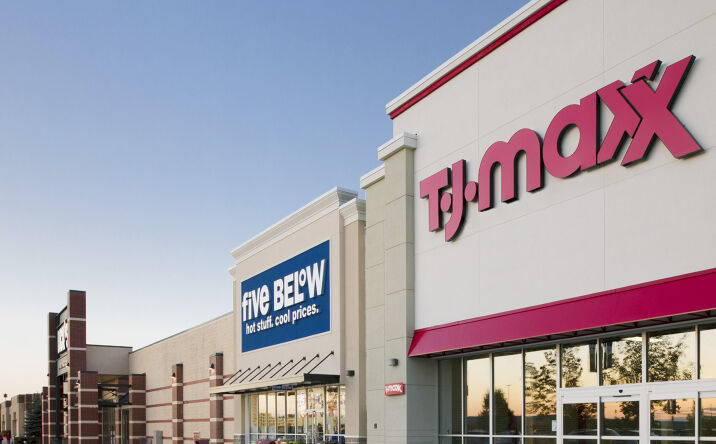 Pictures of Retail, Office, Restaurant property located at 197 Civic Center Dr, Augusta, ME 04330 for lease - image #1