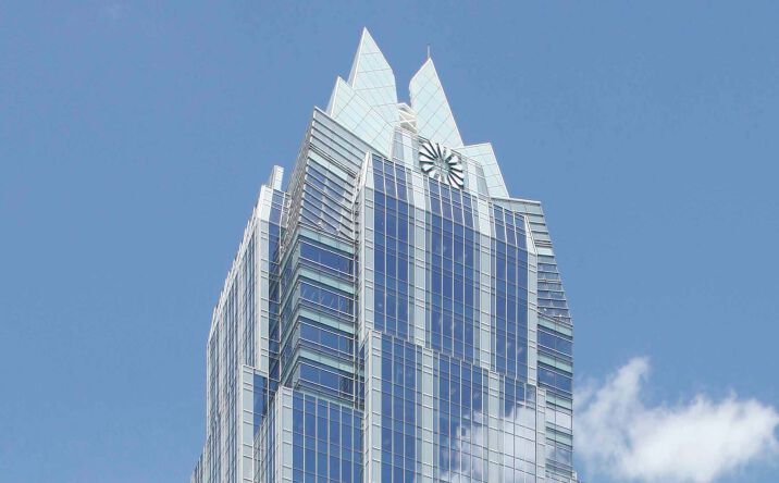 Pictures of Retail, Restaurant property located at 401 Congress Ave, Austin, TX 78701 for lease - image #1