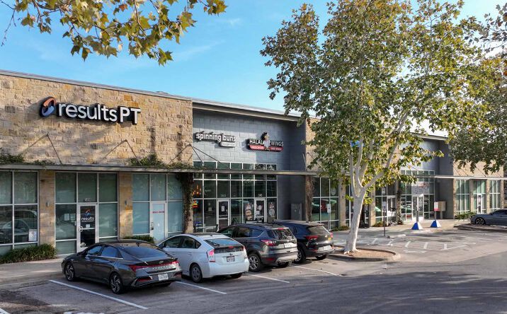 Pictures of Retail, Restaurant property located at 1200 Barbara Jordan Blvd, Austin, TX 78723 for lease - image #1