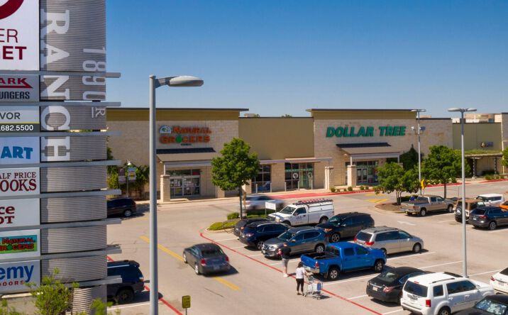 Pictures of Retail property located at 1335 E Whitestone Blvd, Cedar Park, TX 78613 for lease - image #1