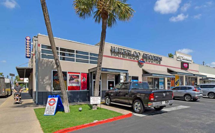 Pictures of Retail property located at 600 N Lamar Blvd, Austin, TX 78703 for lease - image #1