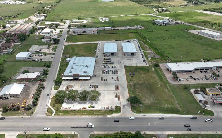 Pictures of Retail, Land property located at 1600 S Colorado St, Lockhart, TX 78664 for lease - image #1