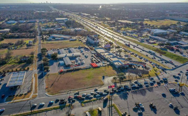 Pictures of Retail, Land property located at SEQ of I-35 & Braker Lane, Austin, TX 78753 for lease - image #1