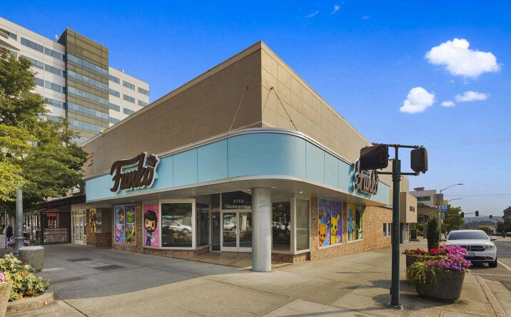 Pictures of Retail, Office property located at 2725 Colby Ave, Everett, WA 98201 for lease - image #1