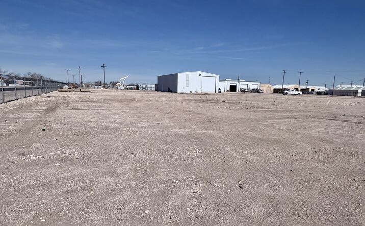 Pictures of Industrial, Special Purpose property located at 371 S Coleman St, Hobbs, NM 88240 for lease - image #1