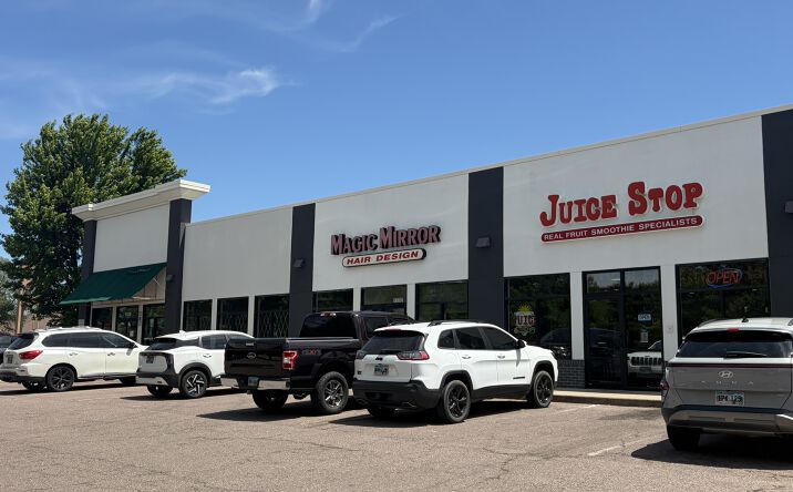 Pictures of Retail, Office property located at 1710 S Marion Rd, Sioux Falls, SD 57106 for lease - image #1
