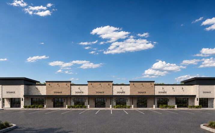 Pictures of Retail, Office, Restaurant property located at 3555 James Sanders Blvd, Paducah, KY 42001 for lease - image #1