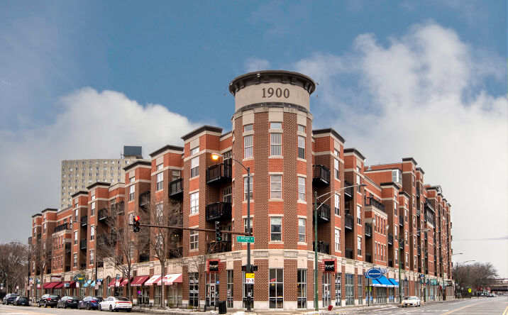 Pictures of Retail, Restaurant, Office property located at 1900 S State St, Chicago, IL 60616 for lease - image #1