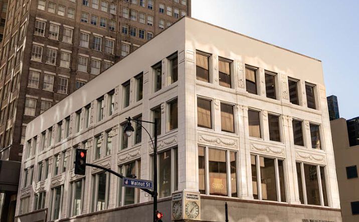 Pictures of Office property located at 1003 Walnut St, KCMO, MO 64106 for lease - image #1