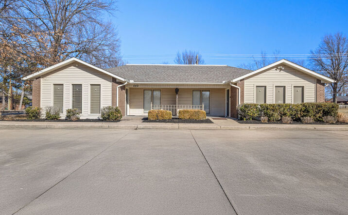 Pictures of Office, Retail property located at 540 E Appleby Rd, Fayetteville, AR 72703 for lease - image #1