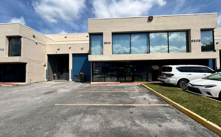 Pictures of Industrial property located at 6910 NW 50th St, Miami, FL 33195 for lease - image #1