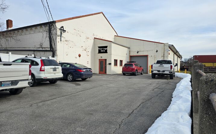 Pictures of Industrial property located at 125 W 34th St, Covington, KY 41015 for lease - image #1