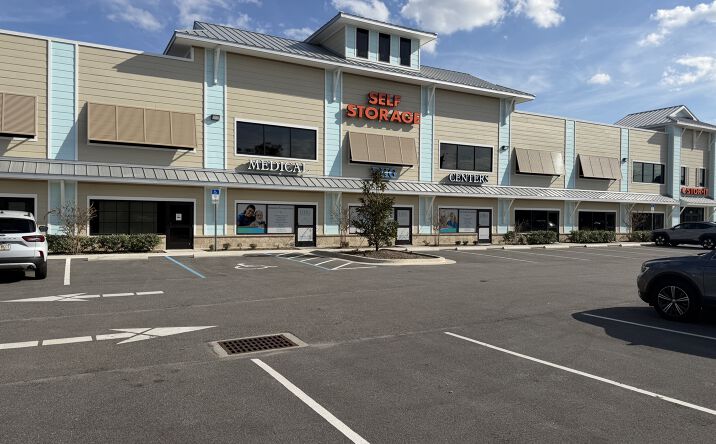 Pictures of Office property located at 720 Dunlawton Ave, Port Orange, FL 32127 for lease - image #1
