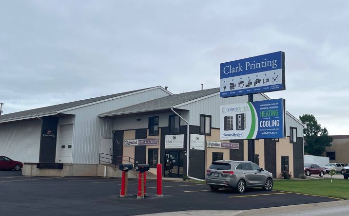 Pictures of Office, Retail property located at 789 Deadwood Ave, Rapid City, SD 57702 for lease - image #1