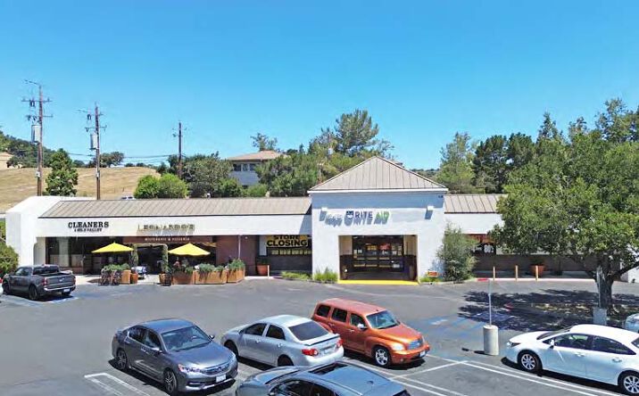 Pictures of Retail property located at 616 Alamo Pintado Rd, Solvang, CA 93463 for lease - image #1