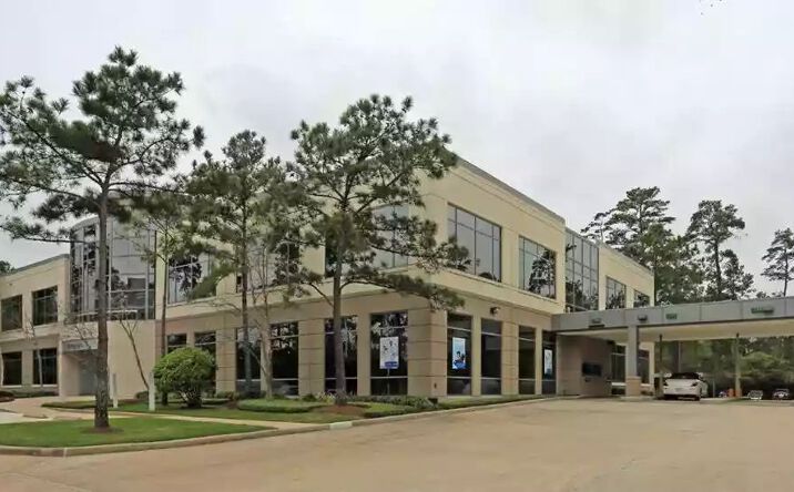 Pictures of Office property located at 4576 Research Forest Dr, The Woodlands, TX 77381 for lease - image #1