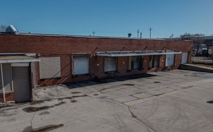 Pictures of Industrial property located at 3354 N 35th St, Milwaukee, WI 53216 for lease - image #1