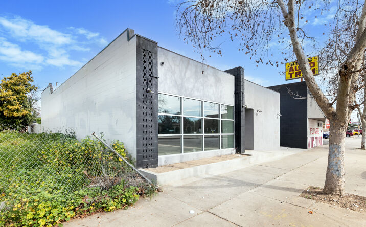 Pictures of Retail, Office, Industrial property located at 1241 W Holt Ave, Pomona, CA 91768 for lease - image #1
