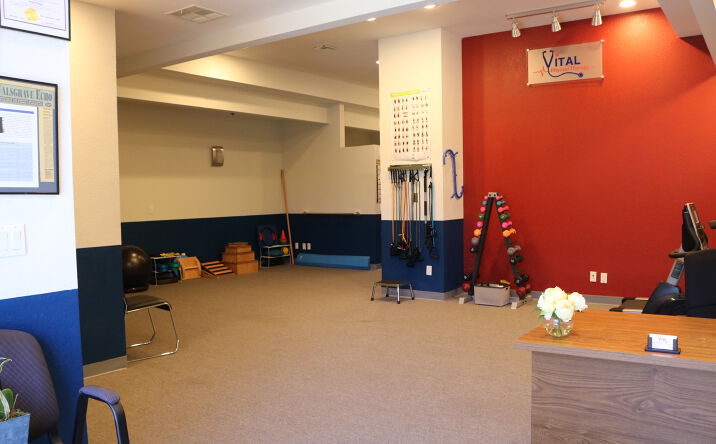 Pictures of Retail, Office property located at 5820 Oberlin Dr, San Diego, CA 92121 for lease - image #1