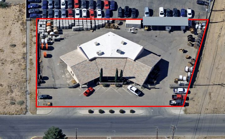 Pictures of Office, Industrial property located at 1525 Common Dr, El Paso, TX 79936 for lease - image #1
