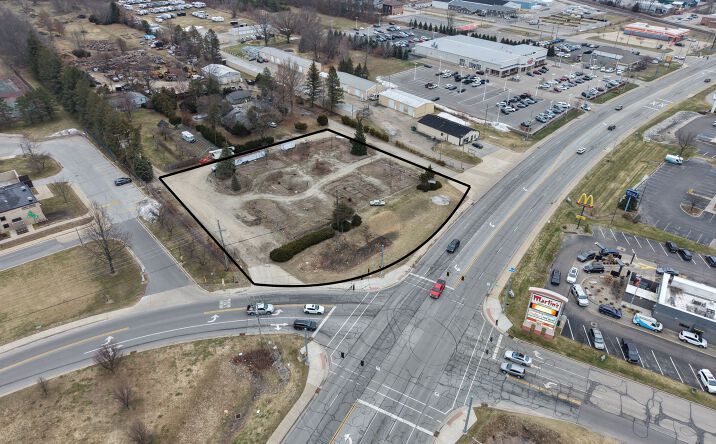 Pictures of Land property located at 12949 Adams Rd, Granger, IN 46530 for lease - image #1