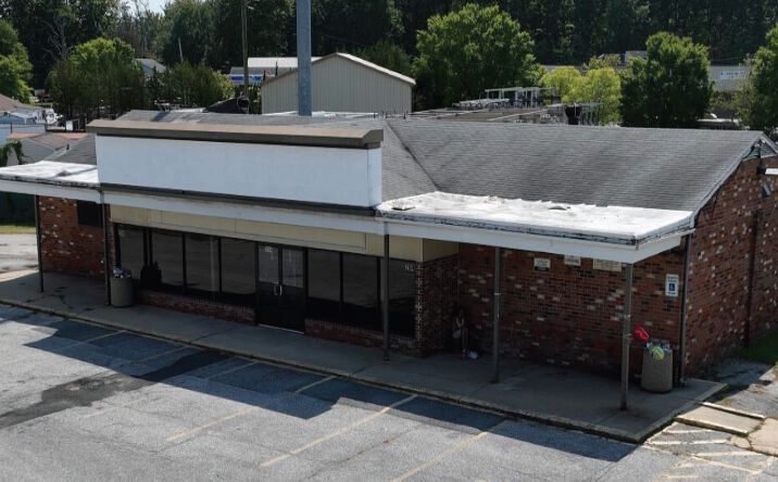 Pictures of Retail property located at 204 Bowleys Quarters Rd, Middle River, MD 21220 for lease - image #1