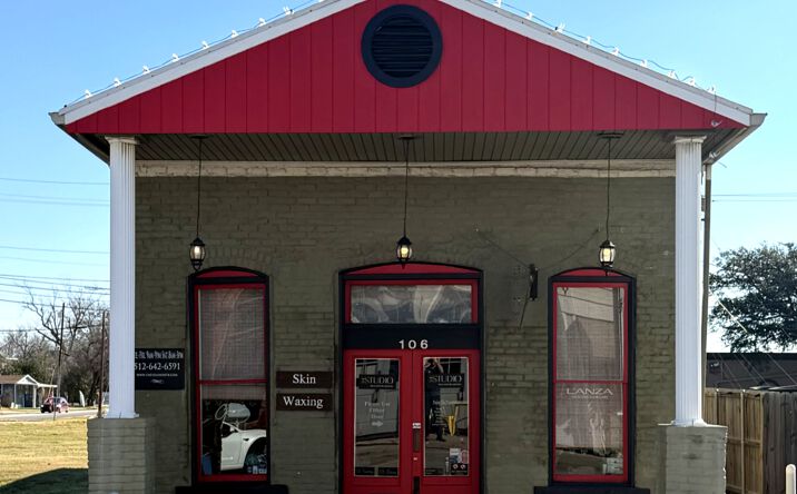 Pictures of Retail, Office, Special Purpose property located at 106 East St, Hutto, TX 78634 for lease - image #1