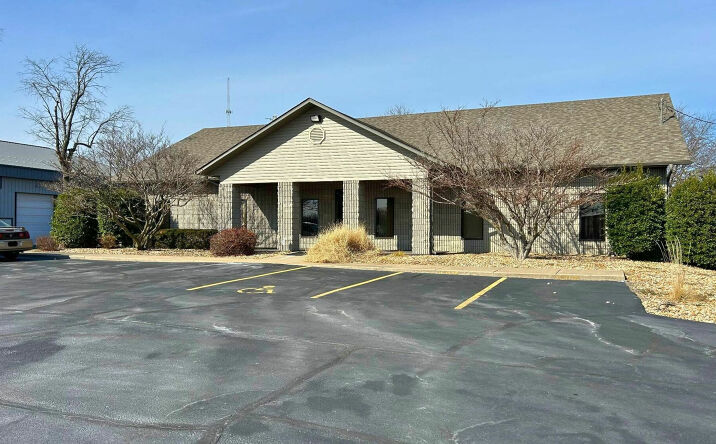 Pictures of Office property located at 3043 East Cairo Street, Springfield, MO 65802 for lease - image #1