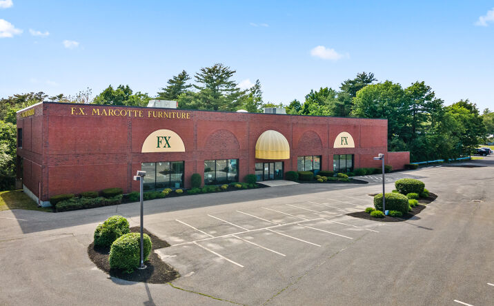 Pictures of Retail property located at 130 Western Ave, South Portland, ME 04106 for lease - image #1