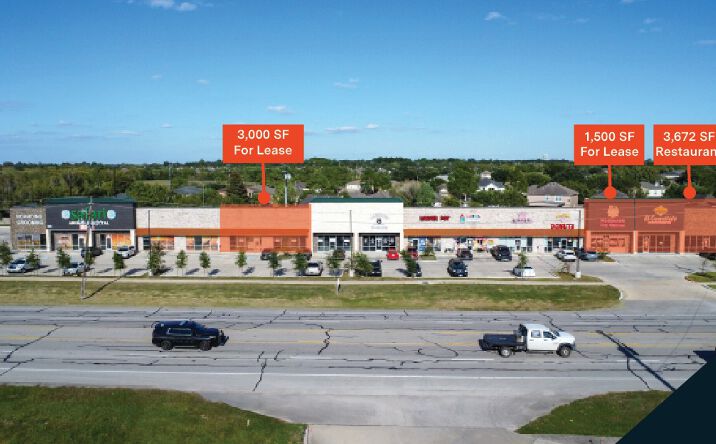 Pictures of Retail, Office, Restaurant property located at 3525 S Main St, Pearland, TX 77581 for lease - image #1