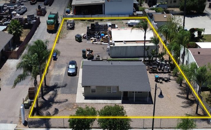 Pictures of Office, Land property located at 9915 Prospect Ave, Santee, CA 92071 for lease - image #1
