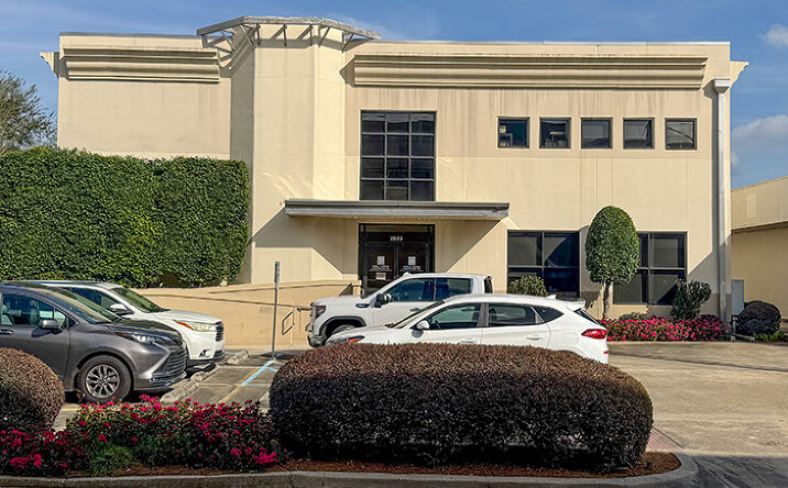 Pictures of Office property located at 2839 Hessmer Ave, Metairie, LA 70002 for lease - image #1