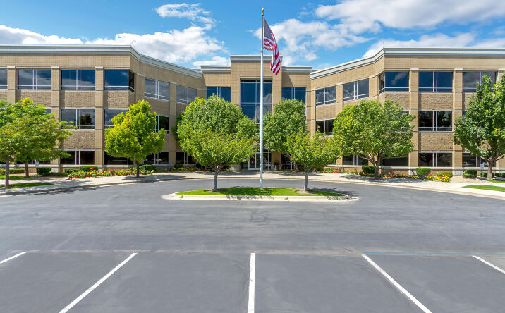 Pictures of Office property located at 10619 S Jordan Gateway, South Jordan, UT 84095 for lease - image #1