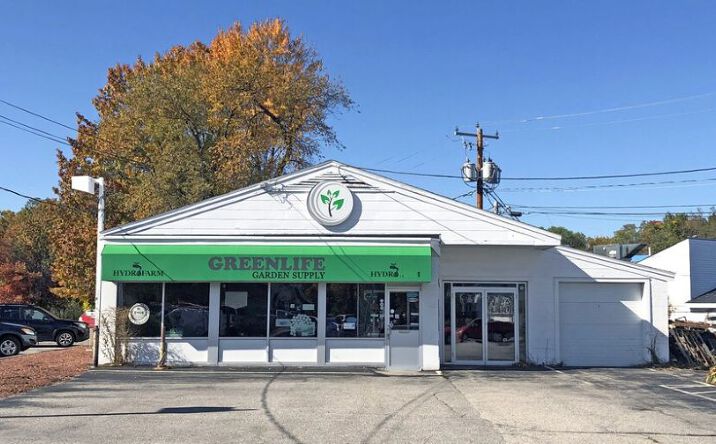 Pictures of Retail property located at 885 Second Street, Manchester, NH 03102 for lease - image #1