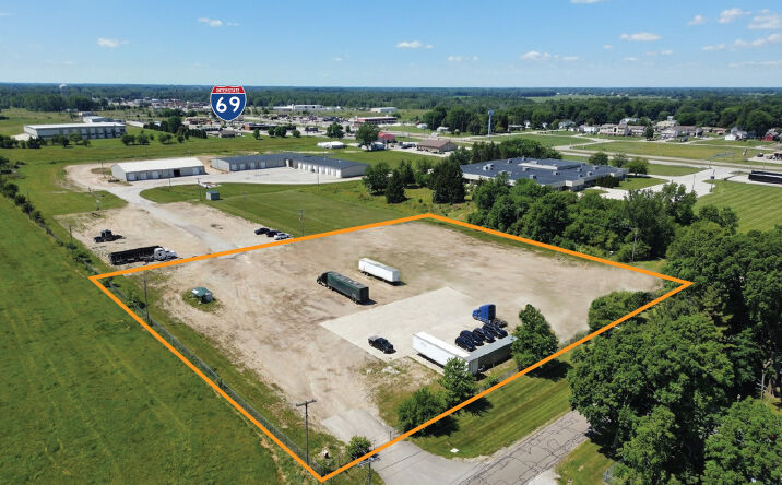Pictures of Land property located at 14611 W Commerce Rd, Daleville, IN 47334 for lease - image #1