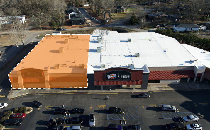 Pictures of Retail property located at 207 W Butler Road, Mauldin, SC 29662 for lease - image #1