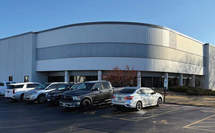 Pictures of Industrial property located at 310-330 Corporate Drive, Elgin, IL 60123 for lease - image #1