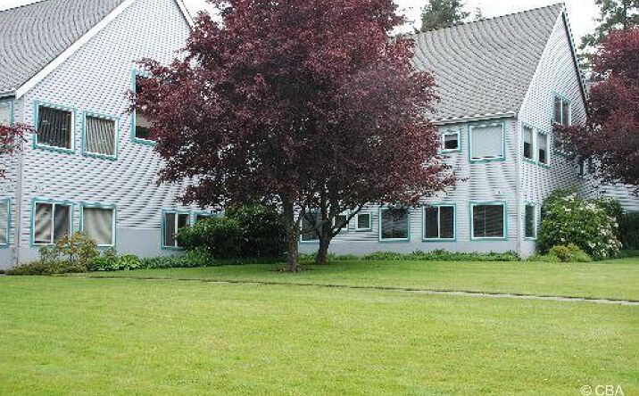 Pictures of Office property located at 365 Ericksen Ave NE, Bainbridge Island, WA 98110 for lease - image #1