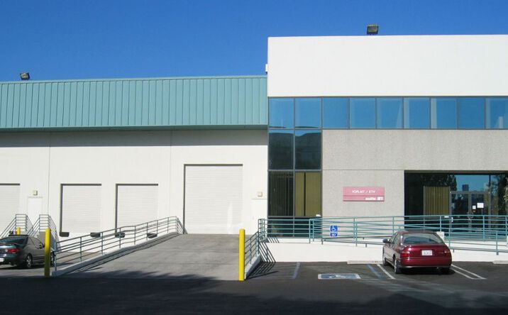 Pictures of Industrial property located at 2205 E Carson St, Unit B4, Carson, CA 90810 for lease - image #1