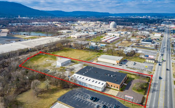 Pictures of Industrial property located at 4301 Rossville Blvd, Chattanooga, TN 37407 for lease - image #1