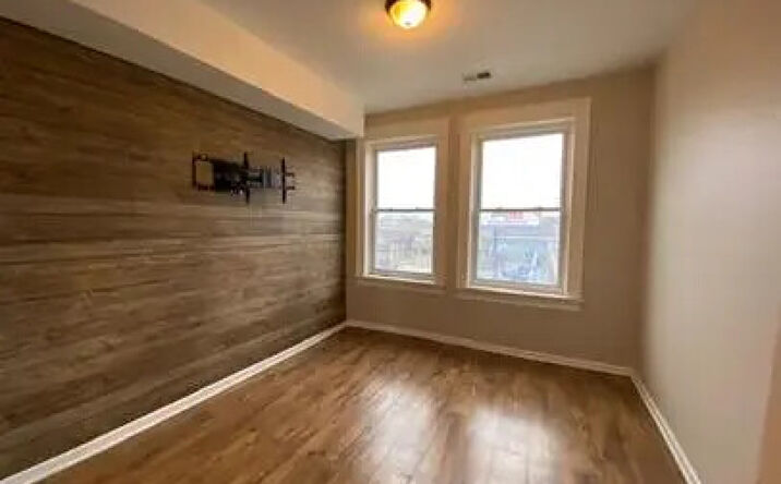 Pictures of Retail property located at 1601-1609 N Lawndale Avenue, Chicago, IL 60647 for lease - image #1