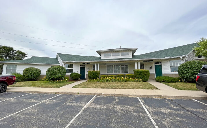 Pictures of Office, Industrial property located at 8911 N Prairie Pointe Rd, Peoria, IL 61615 for lease - image #1