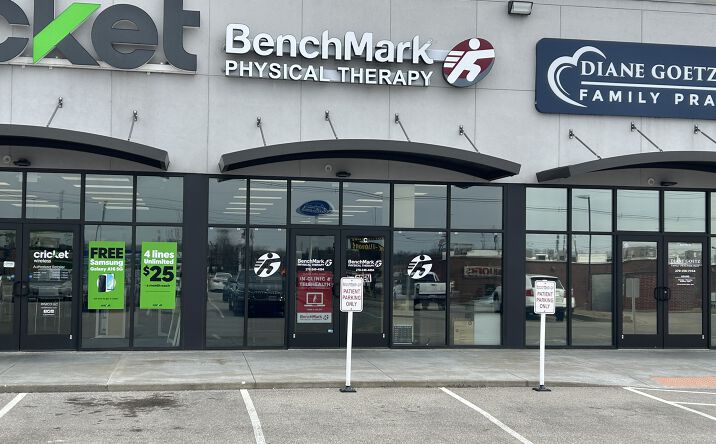 Pictures of Retail property located at Alvey Park Dr W, Owensboro, KY 42303 for lease - image #1