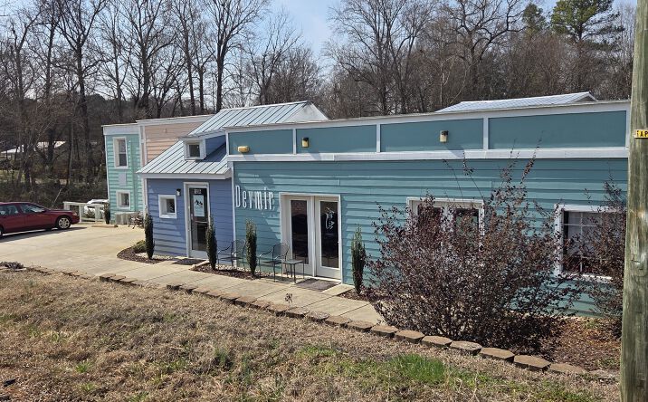 Pictures of Retail, Office property located at 136 Fayetteville St, Pittsboro, NC 27312 for lease - image #1