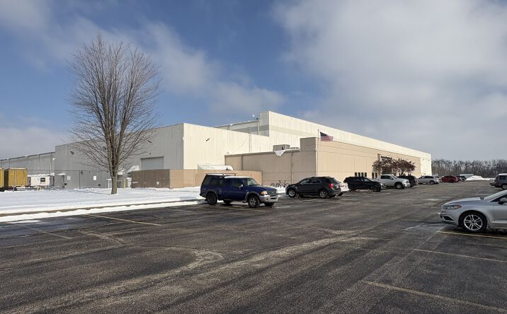Pictures of Industrial property located at 33 Industrial Pkwy, La Porte, IN 46350 for lease - image #1