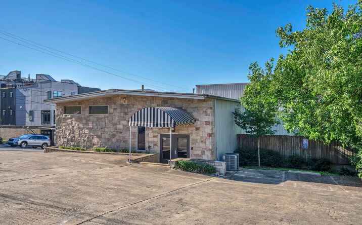 Pictures of Retail, Office, Restaurant property located at 622 Hamilton Ave, Nashville, TN 37203 for lease - image #1