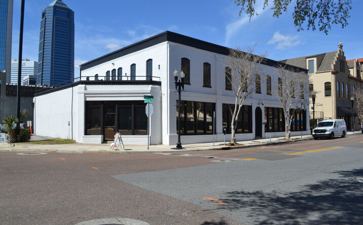Pictures of Office property located at 10 S Newnan St, Jacksonville, FL 32202 for lease - image #1