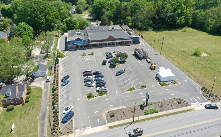 Pictures of Retail, Office property located at 1406 W Innes St, Salisbury, NC 28144 for lease - image #1