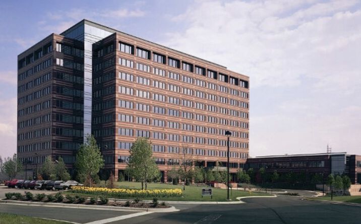 Pictures of Office property located at 1901 Butterfield Rd, Downers Grove, IL 60515 for lease - image #1